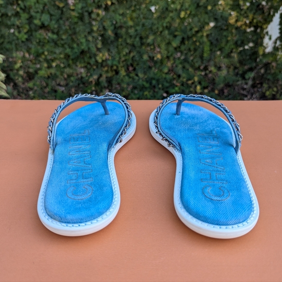 CHANEL CC CHARM DENIM FLIP FLOP WOMEN'S SANDALS - Picture 7 of 13